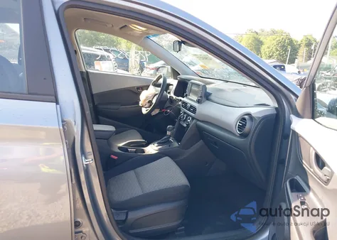 2021 Hyundai Kona Se z USA, uszkodzony, nr VIN KM8K12AA6MU663687